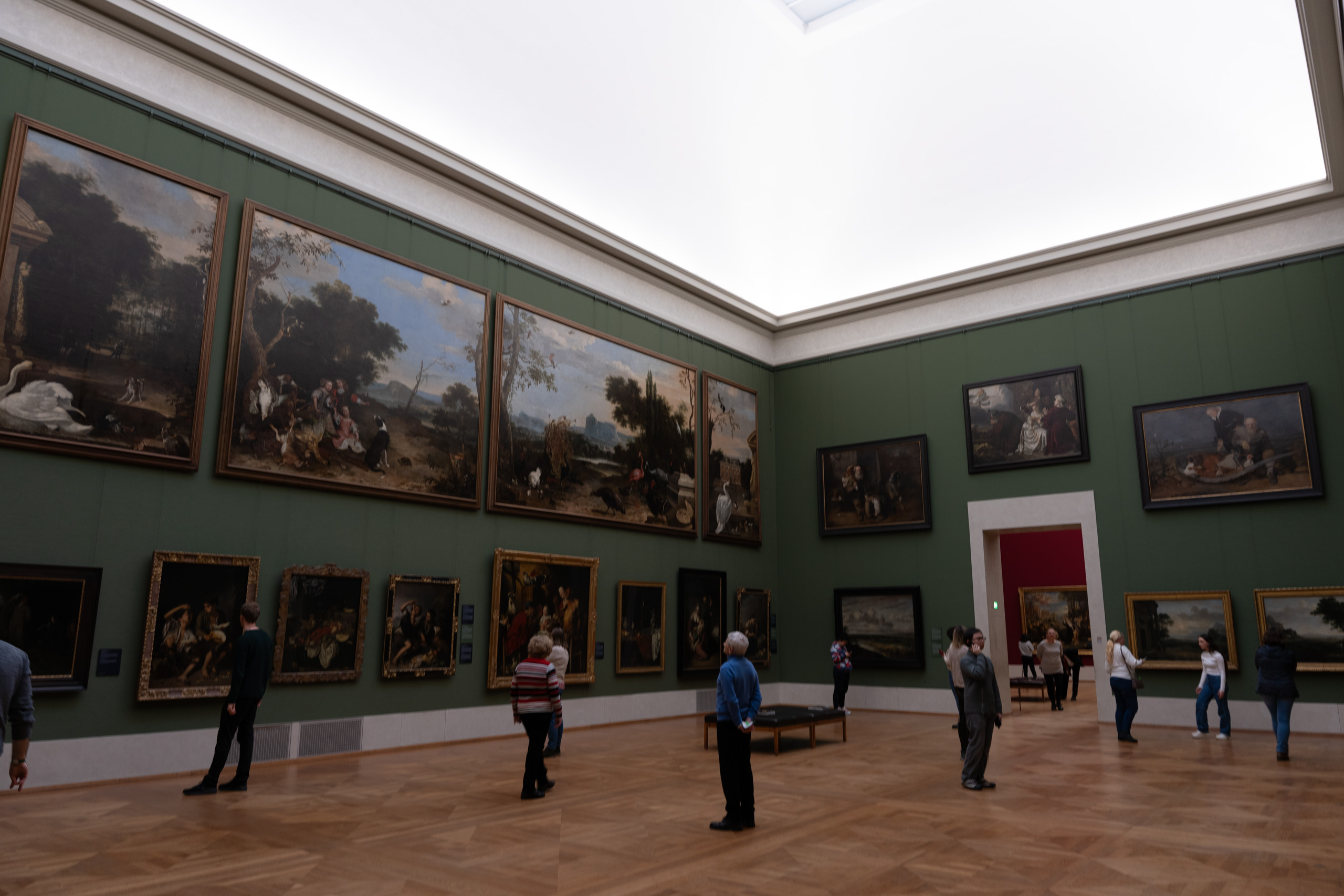 Alte Pinakothek Gallery by Alex Lau