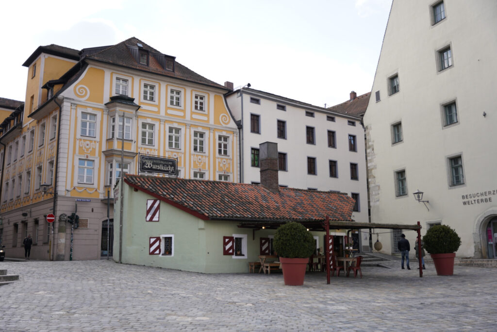 Historische Wurstkuchl in Regensburg, Germany, photo by Alex Lau