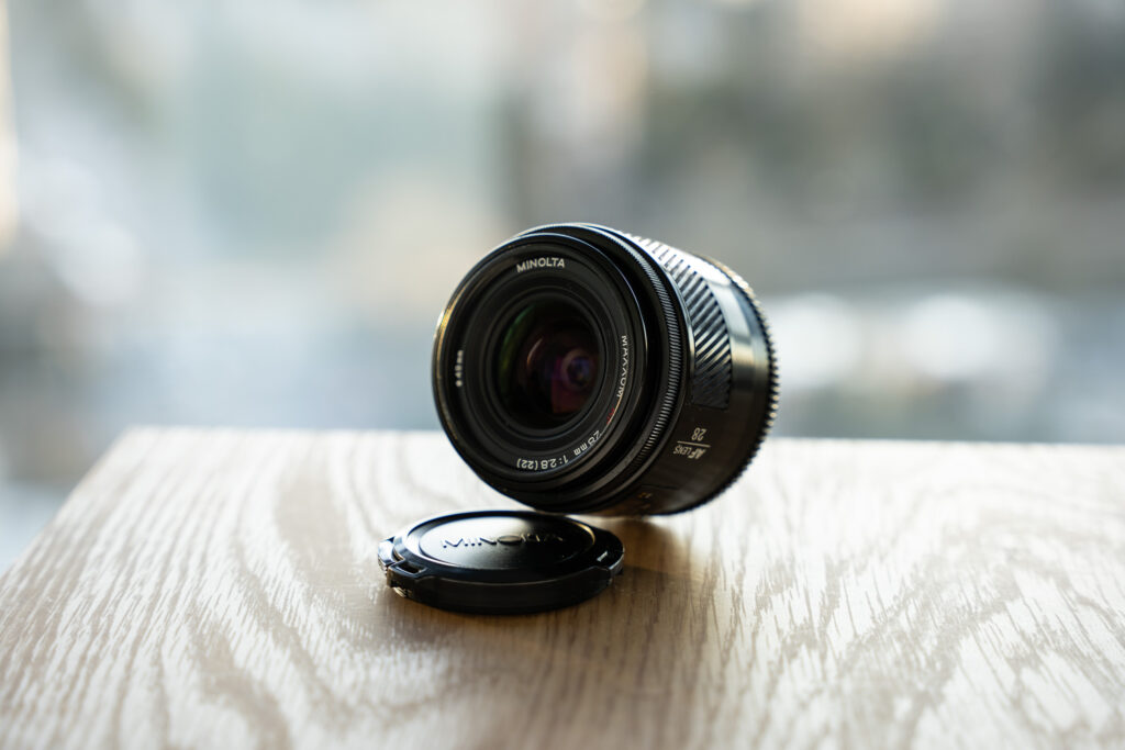 Minolta 28mm f2.8 Review by Alex Lau