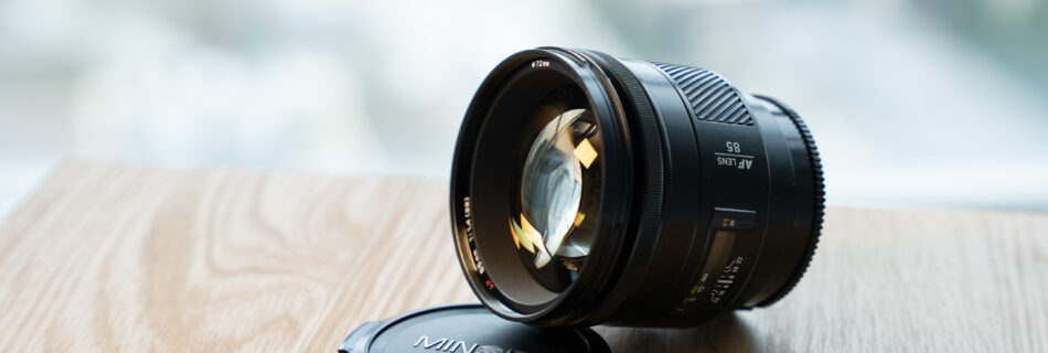 Minolta 85mm f1.4, photo by Alex Lau