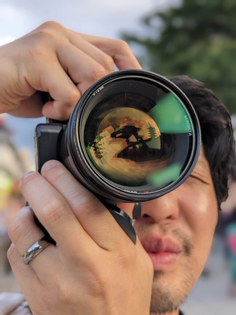 Alex Lau with a Minolta 85mm f1.4, a review of sorts