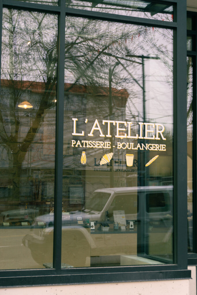 L'Atelier in Vancouver, photo by Alex Lau, shot on A6000 16-50mm