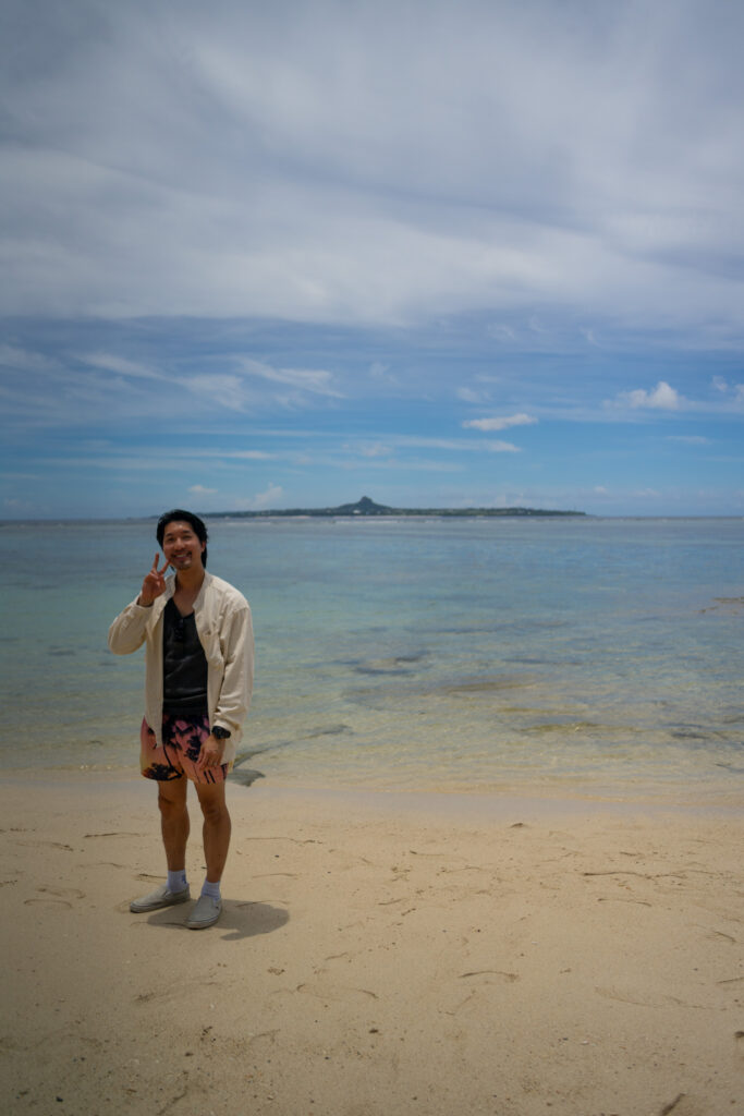 Beach by Okinawa Churaumi Aquarium shot by Alex Lau