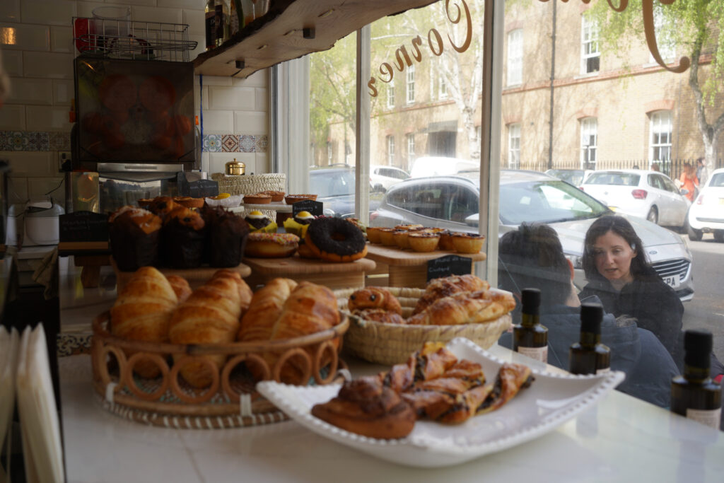 Jolie Corner in Primrose Hill by Camden, London. Photo by Alex Lau.