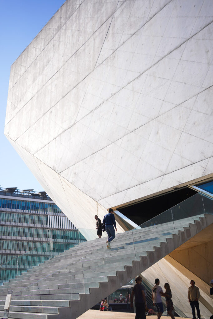 Casa de Musica, photo by Alex Lau