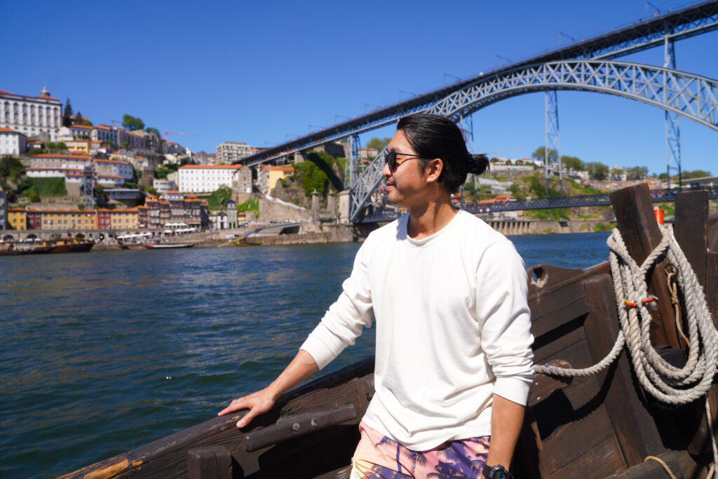 Boat Tour via Rota do Douro, photo by Alex Lau