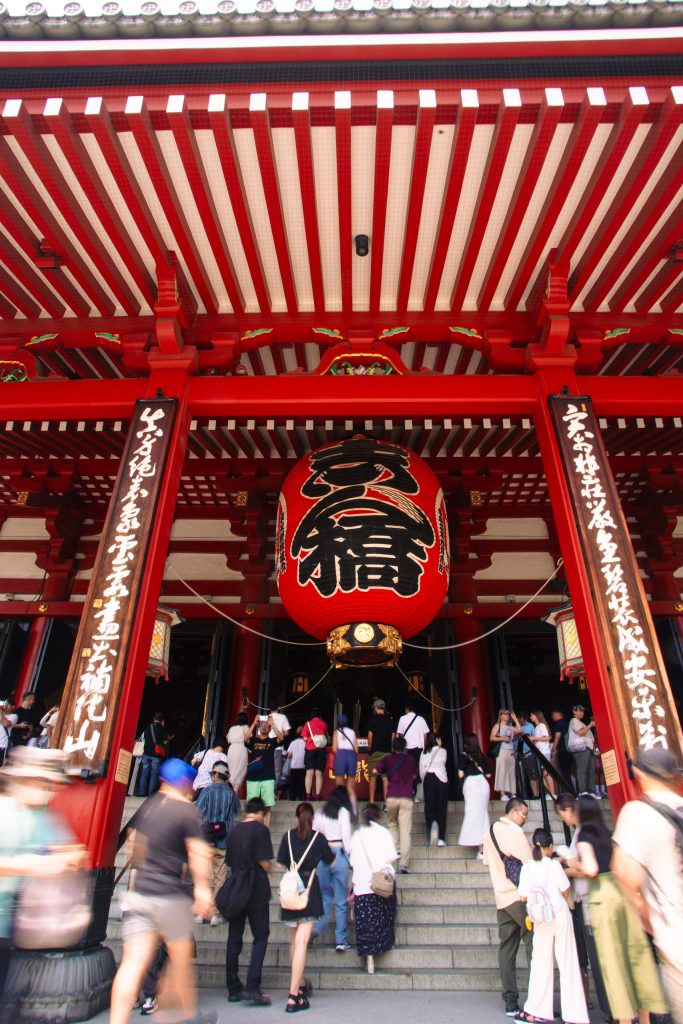 Asakusa photo by Alex Lau