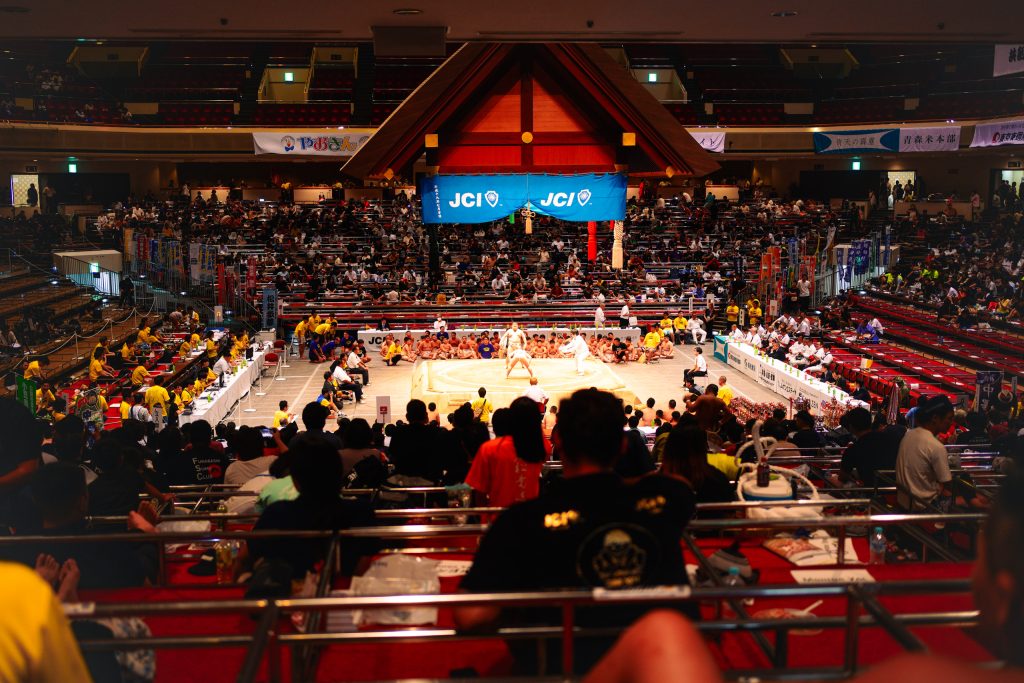 Ryogoku stadium photo by Alex Lau